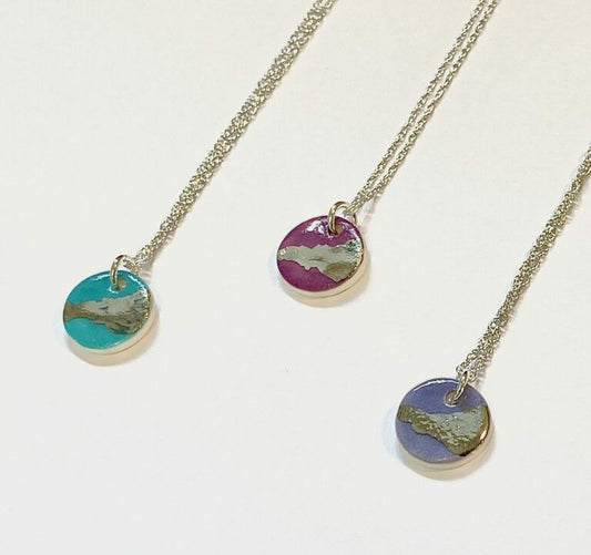 Dainty Disc Necklace with Platinum