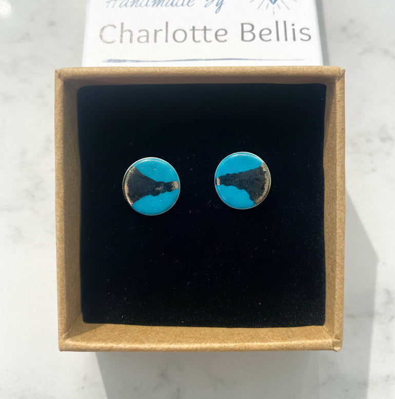 Disc Stud Earrings with Platinum Detailing