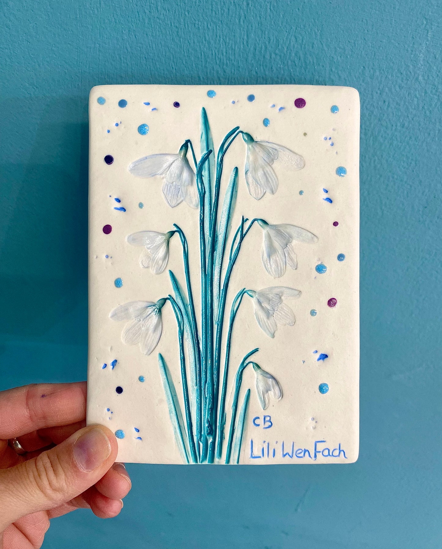 Porcelain Wall Plaque - Snowdrops (Lili Wen Fach)