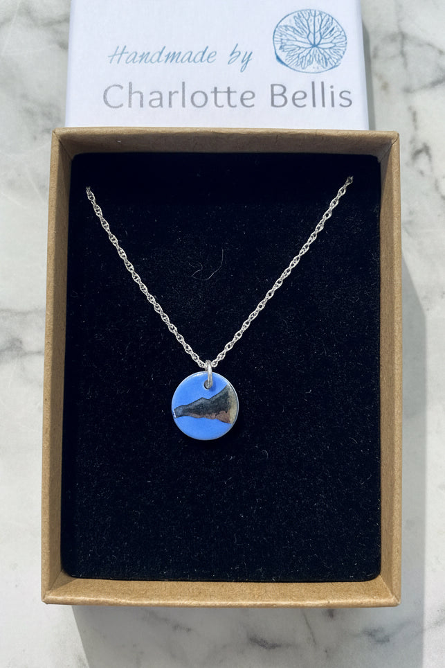 Disc Mini Necklace with Platinum