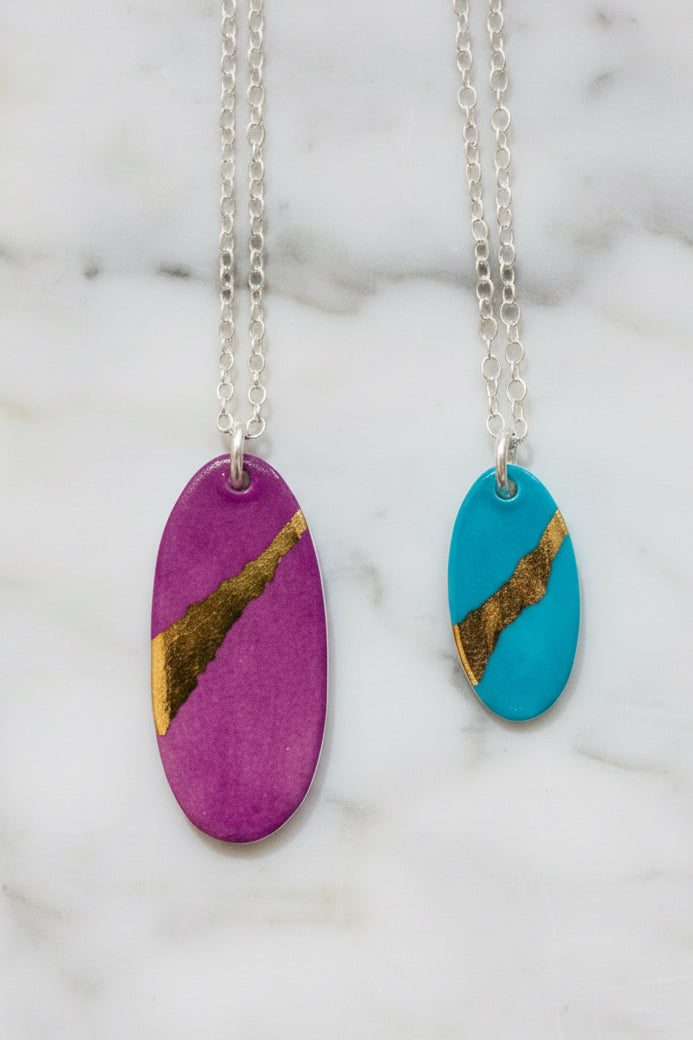 Oval Necklace with 24ct Gold Detailing