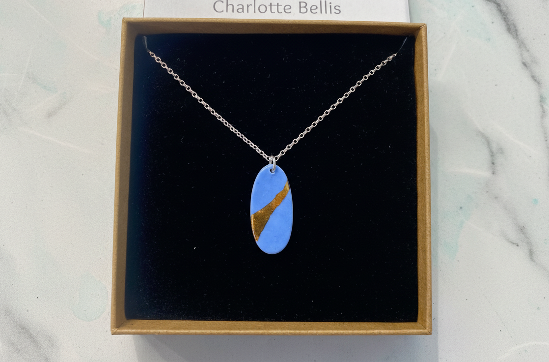 Oval Necklace with 24ct Gold Detailing