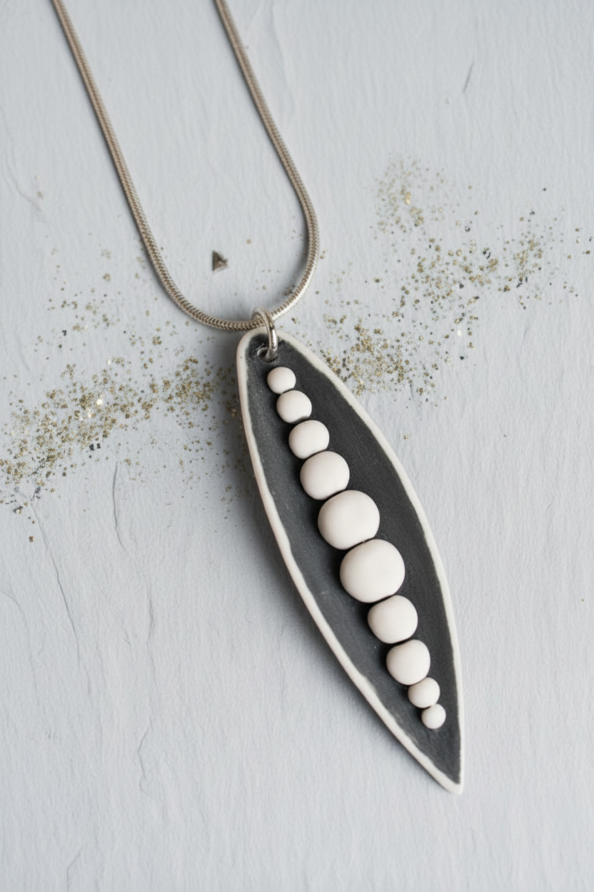 Pea Pod Necklace