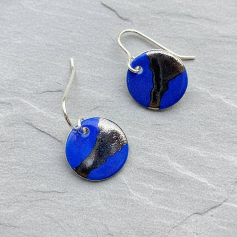 Disc Earring with Platinum Detailing
