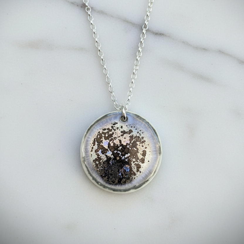 Metallic Glaze Disc Necklace