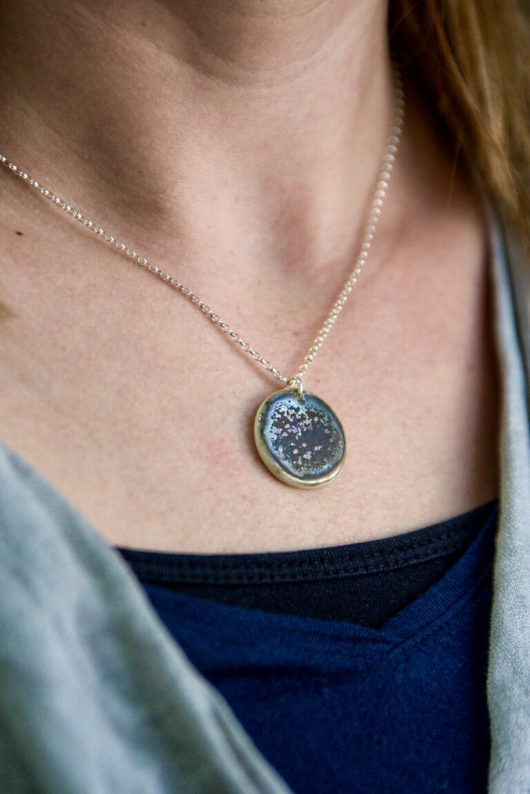 Metallic Glaze Disc Necklace