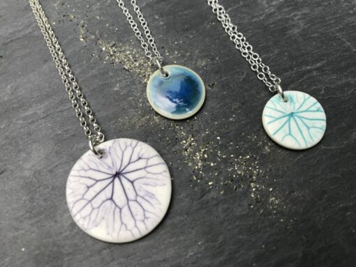 Reversible Disc Necklace - Image 2