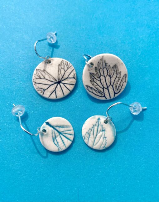 Leaf Print Disc Earrings - Image 2