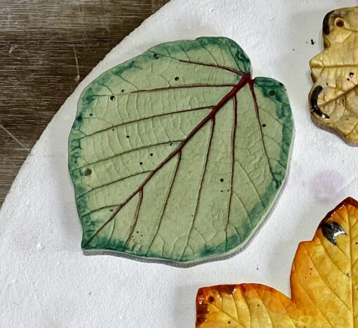 (B) Leaf Decoration - Hazel - Image 2