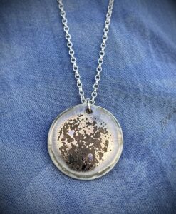 Metallic Glaze Disc Necklace