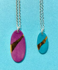 Oval Necklace with 24ct Gold Detailing