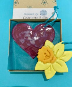 (A) Daffodil and Heart Decoration