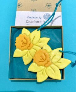 (A) Daffodil Decorations